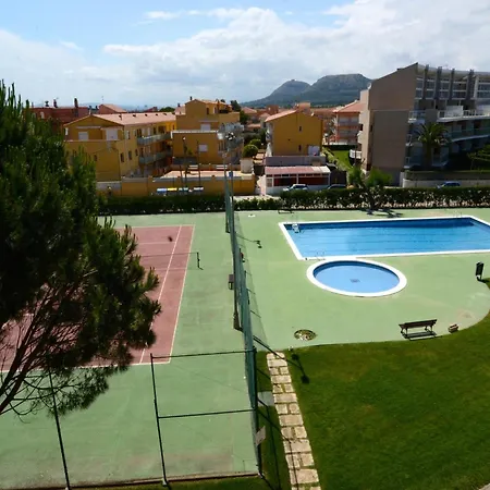 Beachfront In Spain With Pool Access *