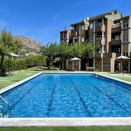 Beachfront In Spain With Pool Access Apartment