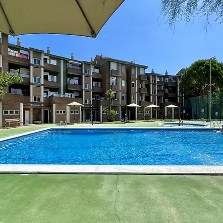 Beachfront In Spain With Pool Access L'Estartit
